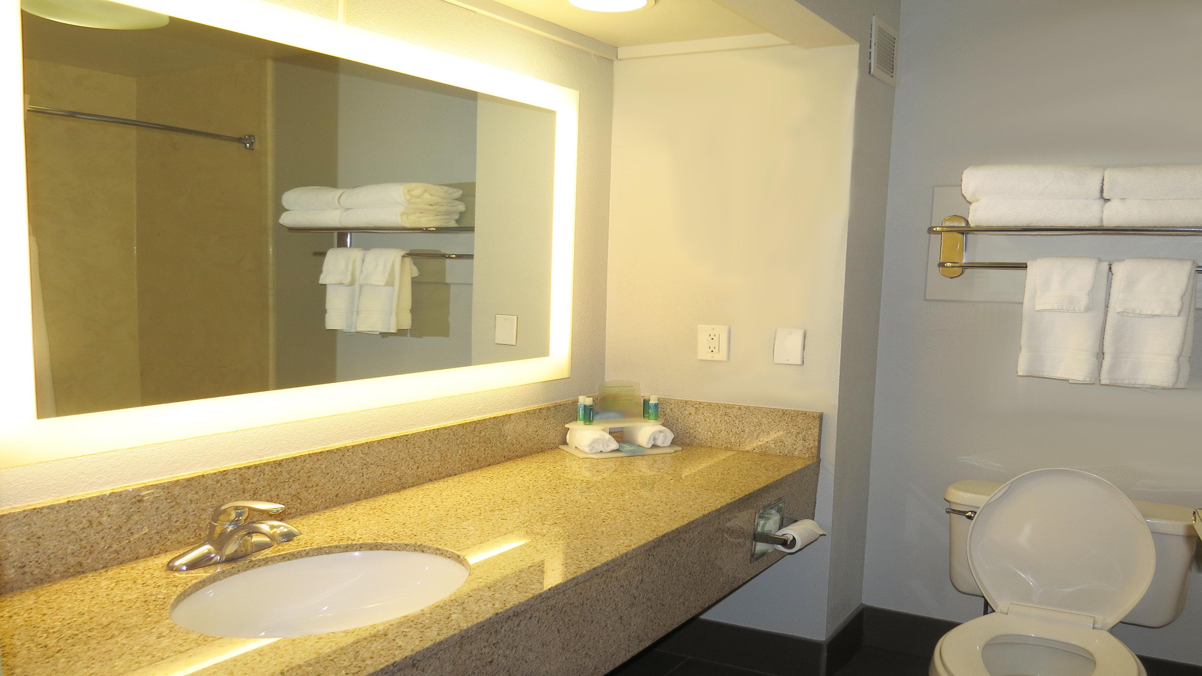 Holiday Inn Express & Suites - Oxford By Ihg Buitenkant foto