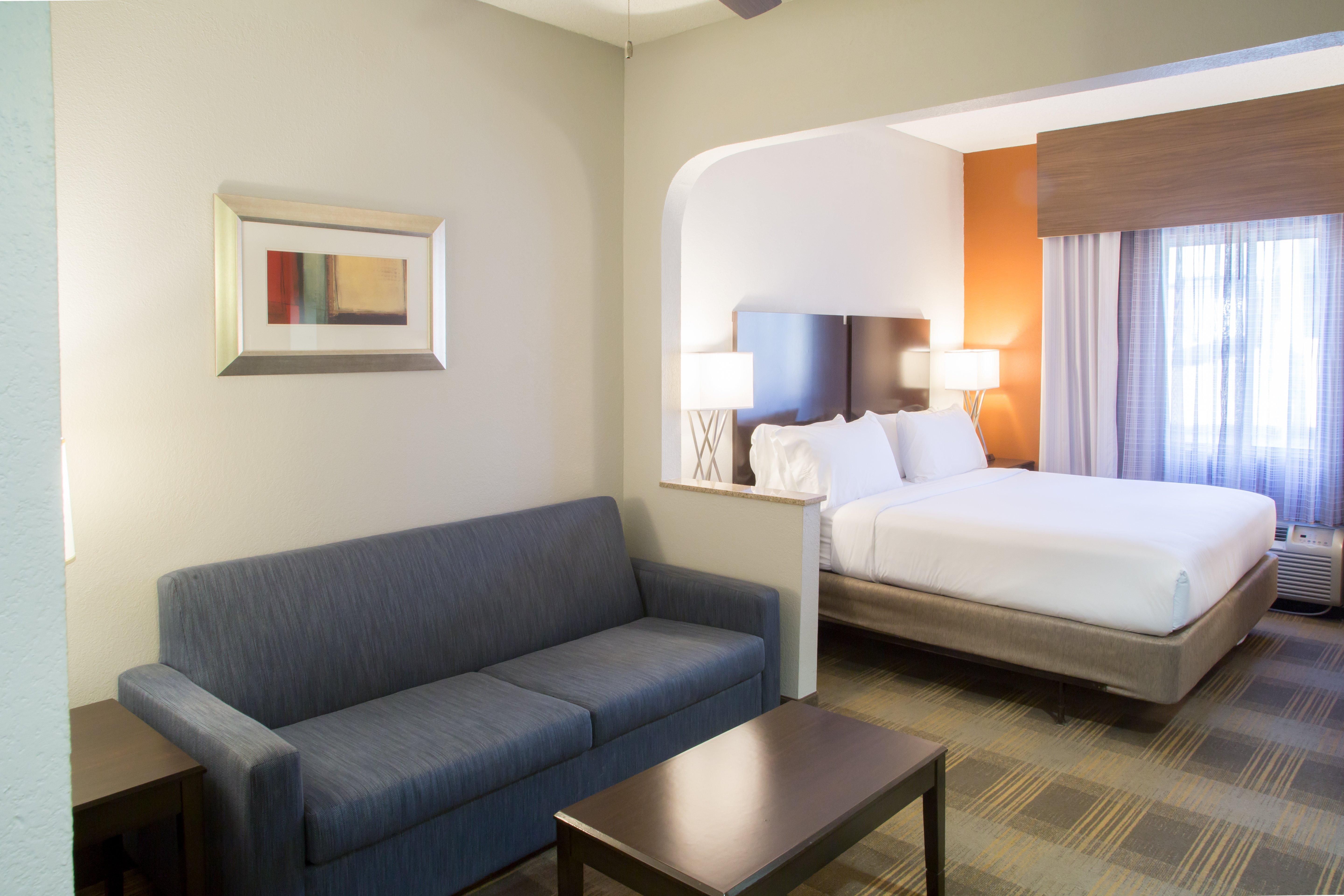 Holiday Inn Express & Suites - Oxford By Ihg Buitenkant foto