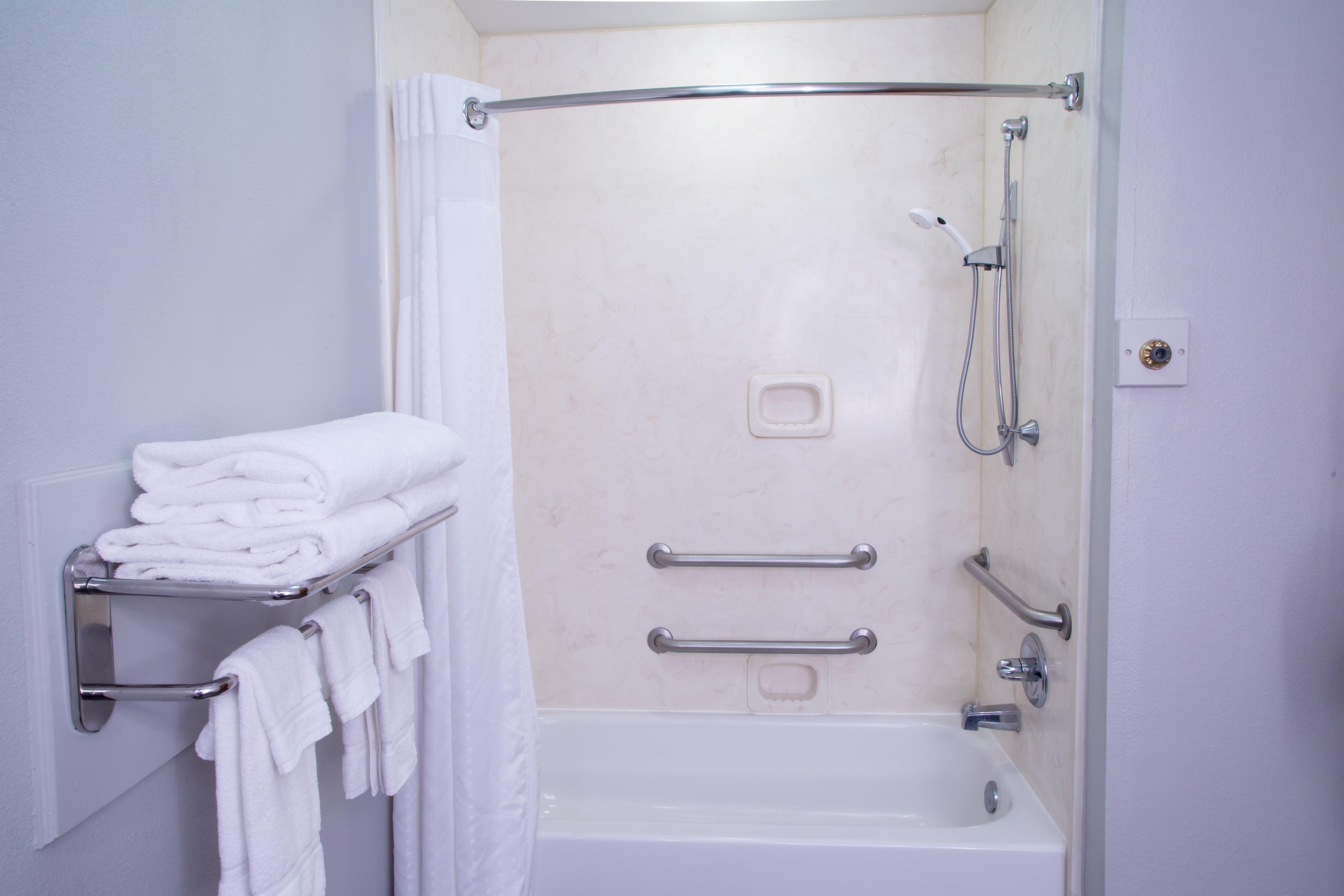 Holiday Inn Express & Suites - Oxford By Ihg Buitenkant foto